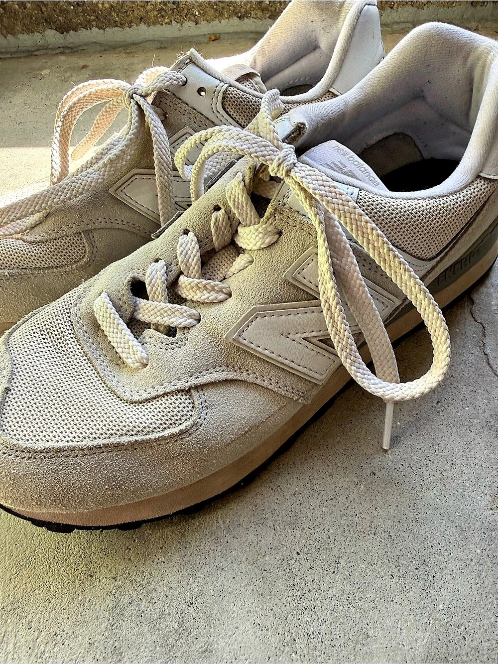 New Balance 574 Classic Women's Sneakers Cream US 8.5